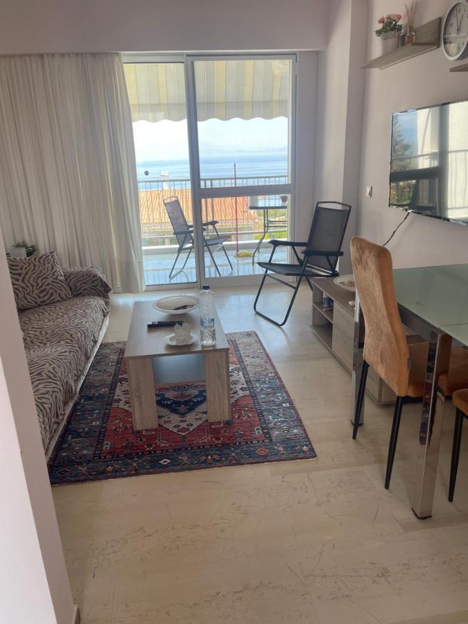 Sunrise Pearl In Attika Riviera Apt And Parking Rafína Exterior foto